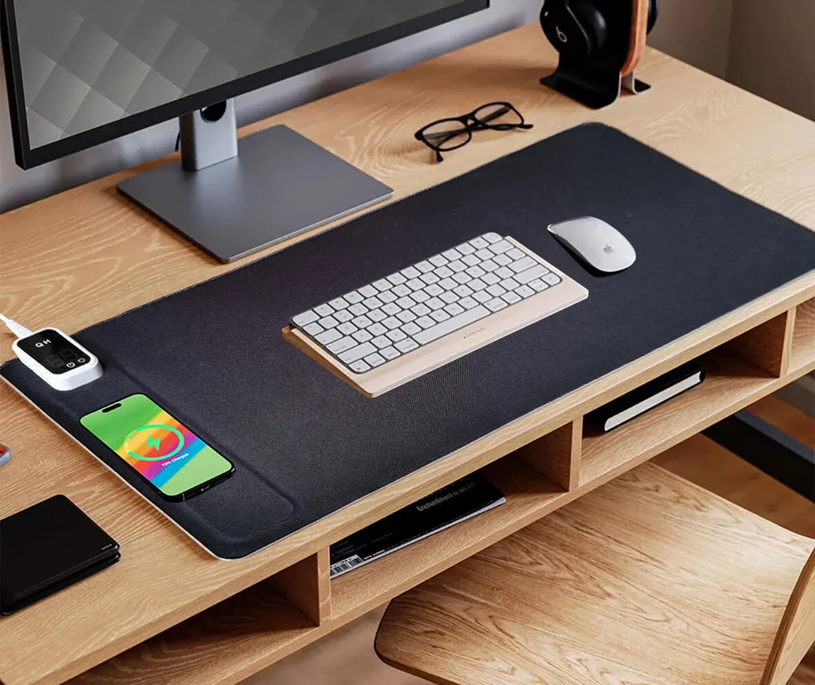 Verwarmde bureau onderlegger met oplader en led - 80 x 40cm