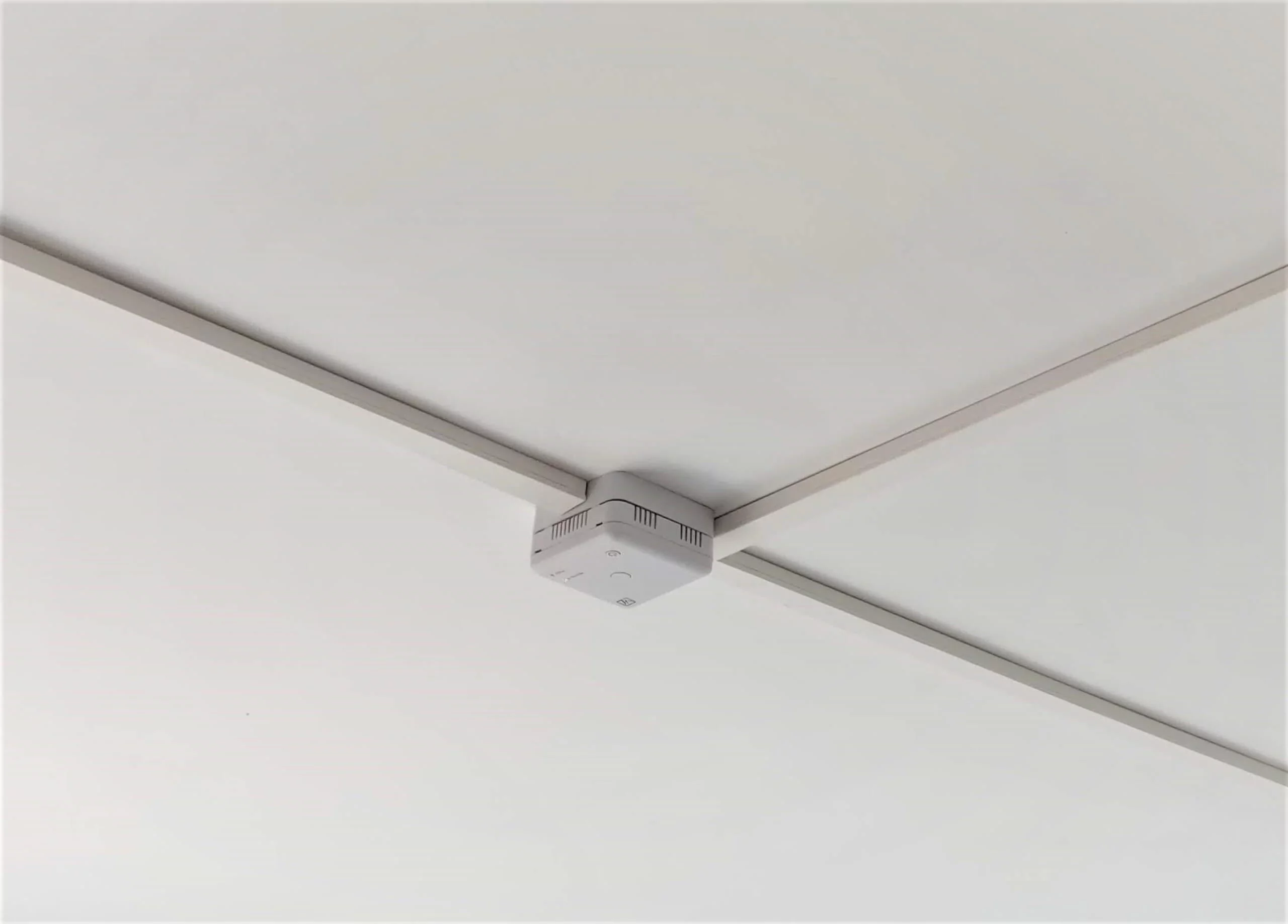 VH Control Opbouwrand voor ontvanger Echo & Otus thermostaat